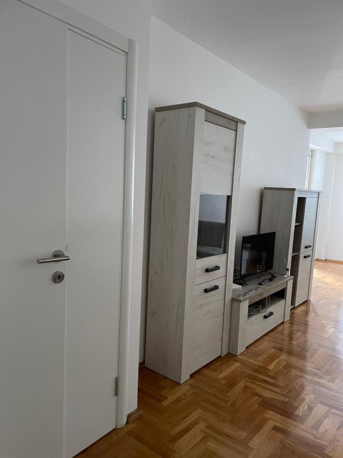 Apartman City Center 4-Setaliste Prijedor Esterno foto