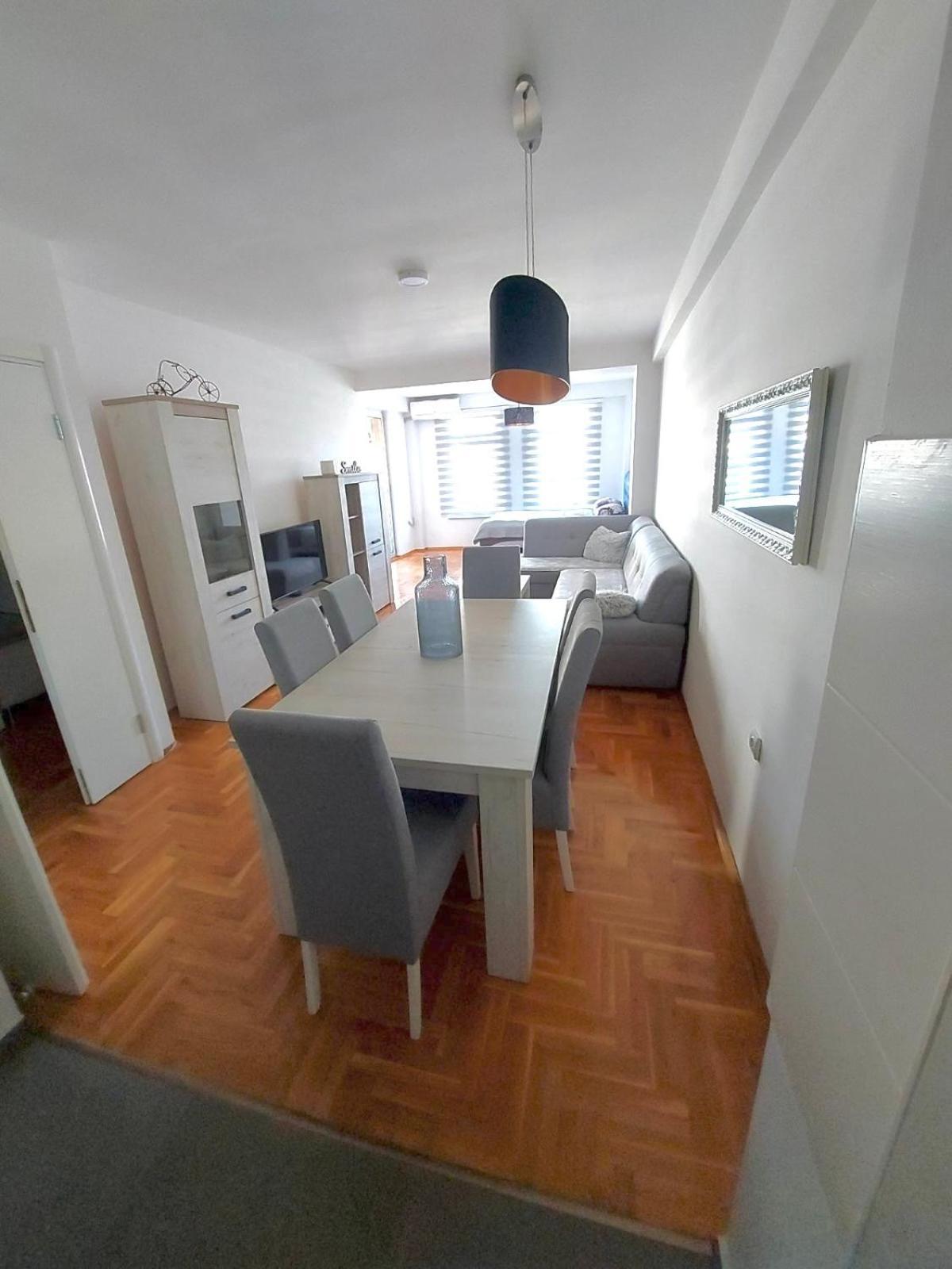 Apartman City Center 4-Setaliste Prijedor Esterno foto